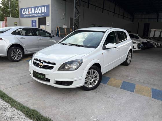 CHEVROLET VECTRA 2.0 MPFI GT HATCH 8V FLEX 4P MANUAL